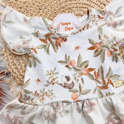 Conj. Blusa Porquinho da Índia e Short em Linho - Cappuccino e Areia